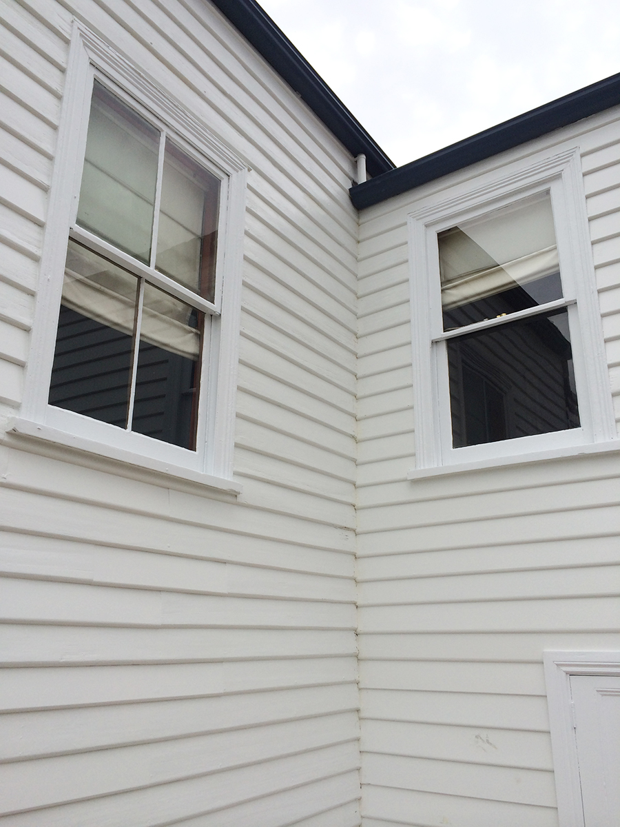 weatherboard exterior painting